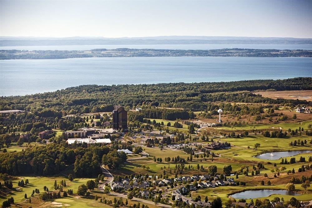 Grand Traverse Resort And Spa Acme Bagian luar foto